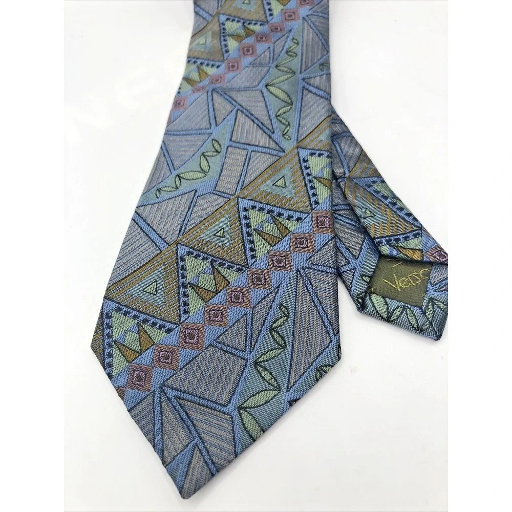 Gianni Versace Men Necktie 100% Silk Blue Gold Geometric Abstract Italia Vtg 58